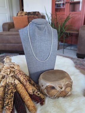 NWOT Native American Navajo 18" 3mm Shiny Sterling Bead Pearl Necklace 🩶🎁❤️